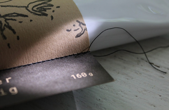 Honig in der Tube Packagingdesign Corporatedesign Konzept